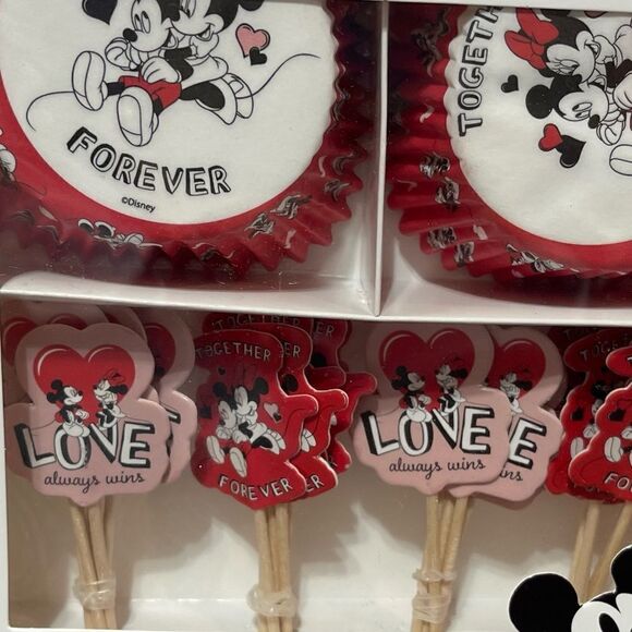 Disney Mickey & Minnie Cupcake Liners, Toppers, Cupcake stand, Cookie stamps NWT - Picture 5 of 8